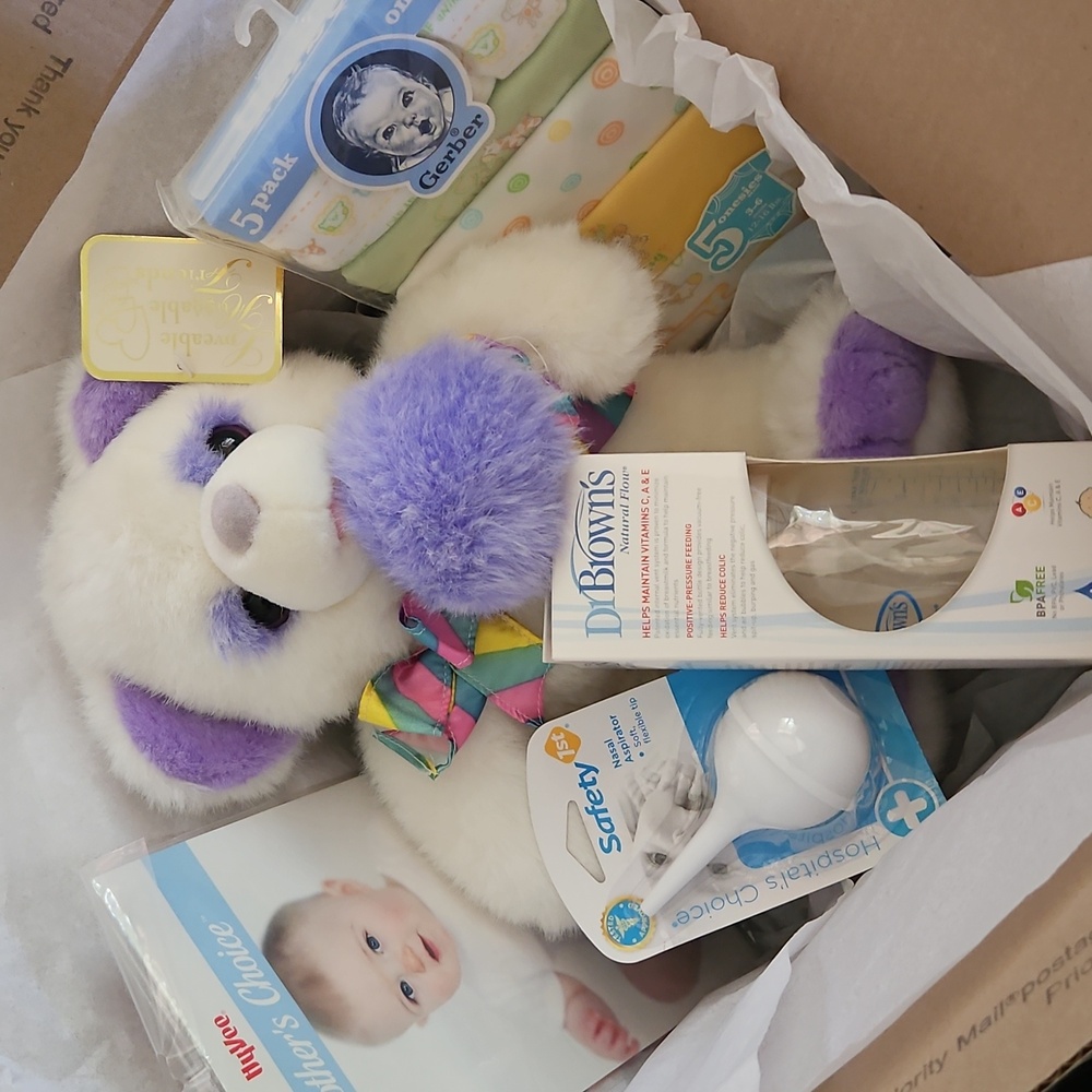 Baby Essentials New Parent Set Boy Girl Gender Neutral